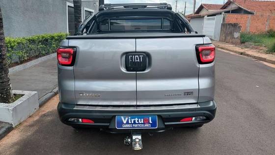 FIAT TORO 1.3 TURBO 270 FLEX FREEDOM AT6 FIAT TORO 1.3 TURBO 270 FLEX FREEDOM AT6